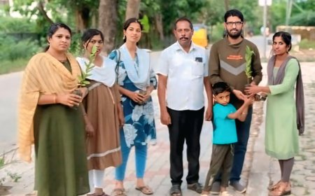 திருச்சியில் உலக ஓசோன் தினத்தில் மாற்றம் அமைப்பின் சார்பில் சுற்றுச்சூழல் மாசுபடாமல் இருக்க மரங்களின்  முக்கியத்துவம் குறித்து பொதுமக்கள் மற்றும் கல்லூரி மாணவிகளுக்கு மரக்கன்றுகள் வழங்கி விழிப்புணர்வு ஏற்படுத்தினர்