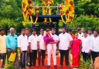 *சட்டமேதை டாக்டர் அம்பேத்கர் நினைவு நாளை முன்னிட்டு பெல் வளாகத்தில் உள்ள அவரது திருவுருவ சிலைக்கு தலித் இயக்கங்களின் கூட்டமைப்பு மற்றும் மறுமலர்ச்சி கழகம் சார்பில் மாலை அணிவித்து மரியாதை*