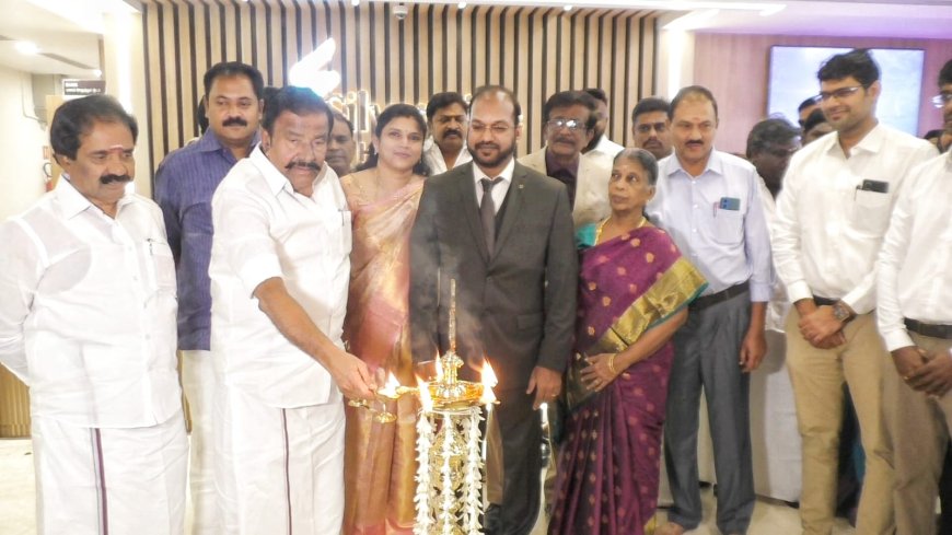*திருச்சி சமயபுரத்தில் அதிநவீன வசதிகளுடன் கூடிய சில்வர் லைன் மருத்துவமனை  திறப்பு விழா - மருத்துவமனையை அமைச்சர் கே.என் நேரு குத்துவிளக்கேற்றி  திறந்து வைத்தார்*
