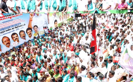 *திருச்சியில் த.வெ.க அரசை கண்டித்து ஆர்ப்பாட்டம் விவசாயிகளுக்கு பாதுகாவலராக அதிமுக என்றைக்கும் இருக்கும் முன்னாள் அமைச்சர் காமராஜ் பேச்சு*